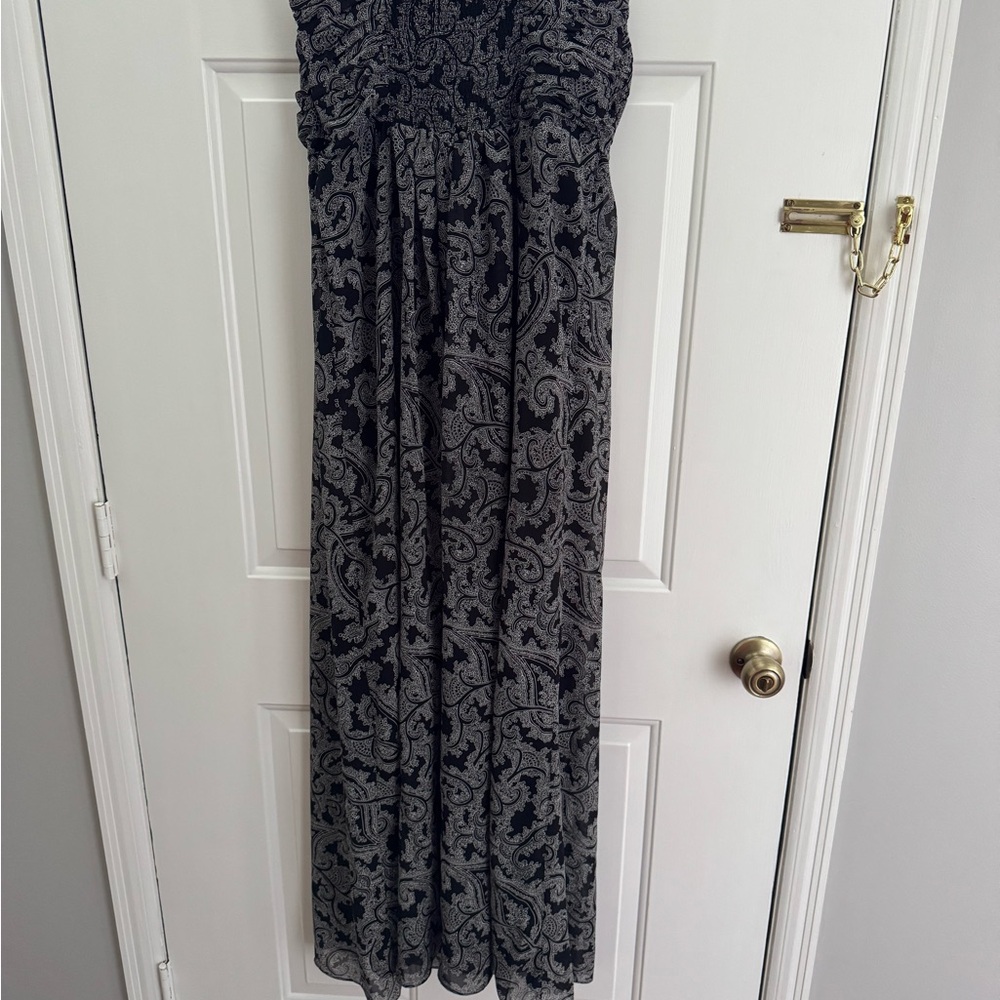 Maternity Elegant Black And Gray Patterned Dress - image 7